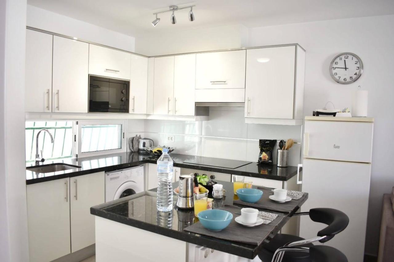 Margherita'S Apartment San Eugenio Costa Adeje ภายนอก รูปภาพ